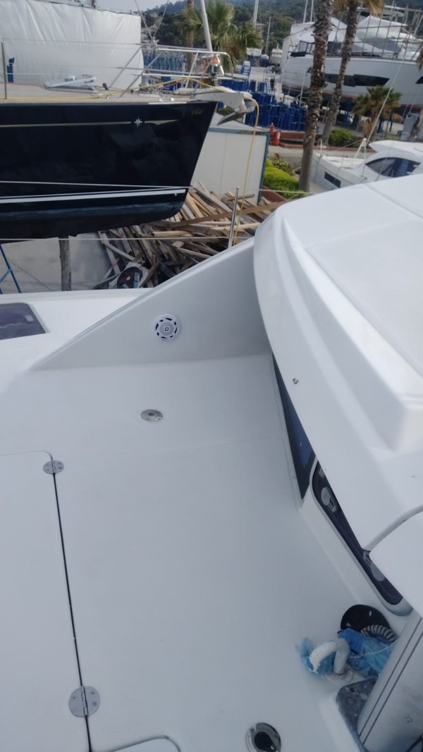 2013 LEOPARD 39