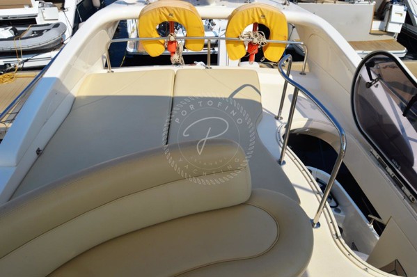 2009 AZIMUT 42