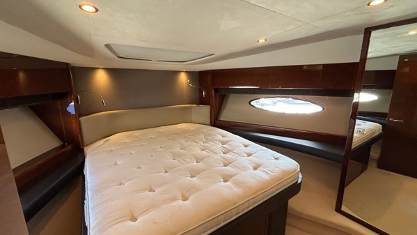 2013 PRINCESS 56 FLY 