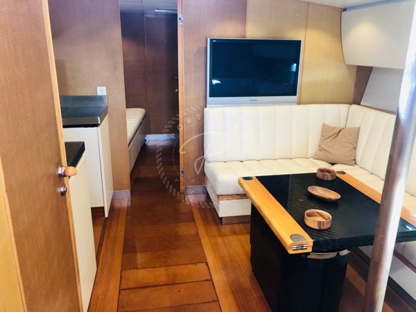 2007 MAXI DOLPHIN 51