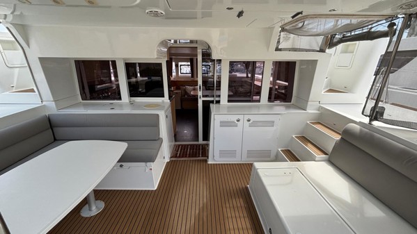 2019 LAGOON 450 F OWNER'S VERSION