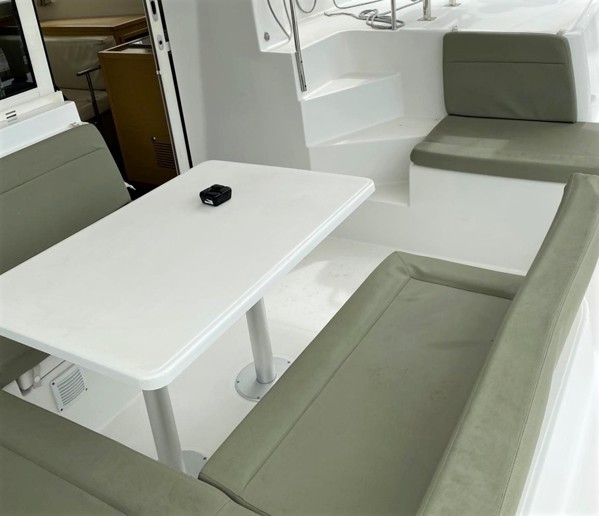2014 LAGOON 39