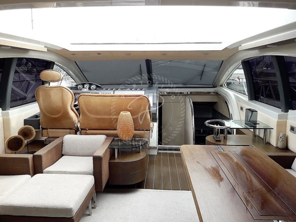 2006 AZIMUT 68S