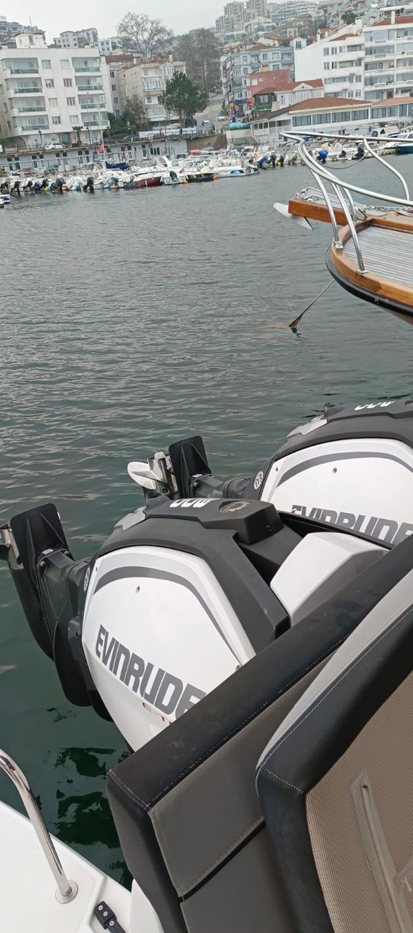 2019 JEANNEAU MERRY FISHER 1095