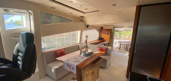 2012 SUNSEEKER MANHATTAN 63