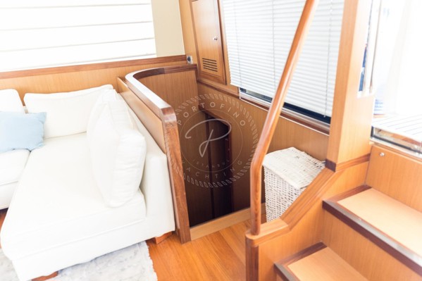 2006 FERRETTI 690 ALTURA