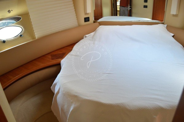 2009 AZIMUT 42