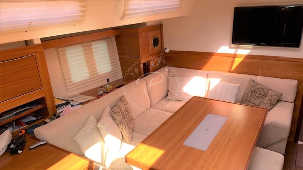 2010 HANSE 545