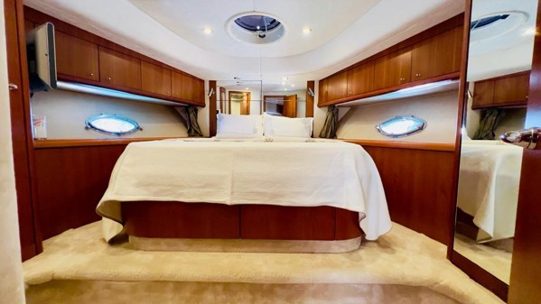 2009 SUNSEEKER MANHATTAN 60