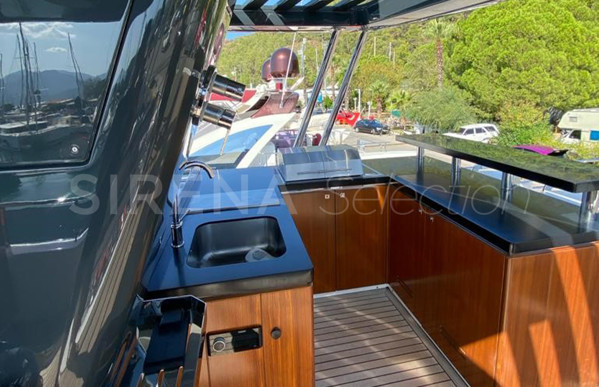 2022 SIRENA 68 