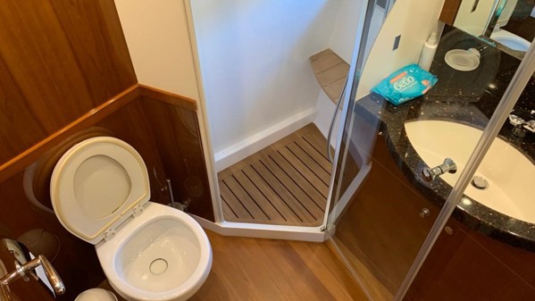 2007 PRINCESS 21M