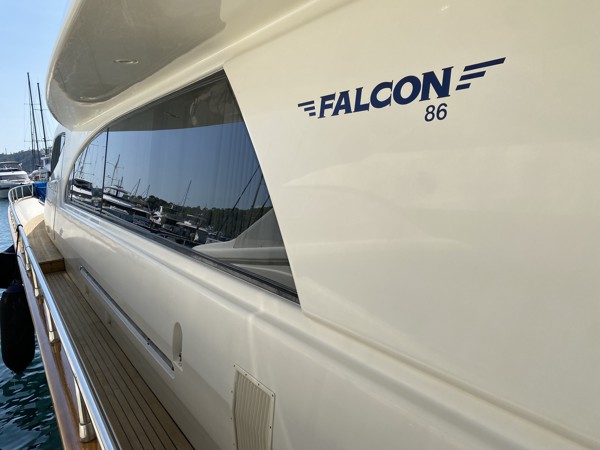2000 FALCON 86