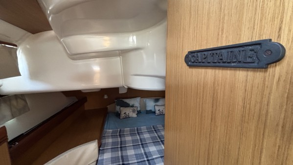 2008 JEANNEAU 42 DS 
