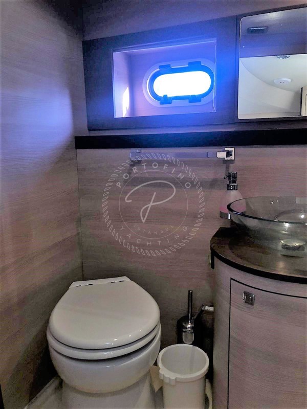 2011 SOLEMAR 44 OCEANIC