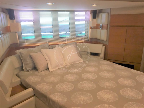 2016 AZIMUT 64 FLY