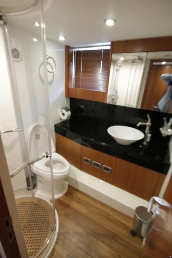 2008 SUNSEEKER PREDATOR 72