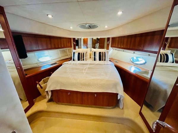 2007 SUNSEEKER MANHATTAN 60
