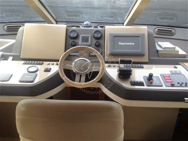 2012 AZIMUT 60 FLY