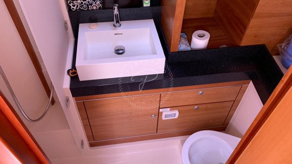 2010 HANSE 545
