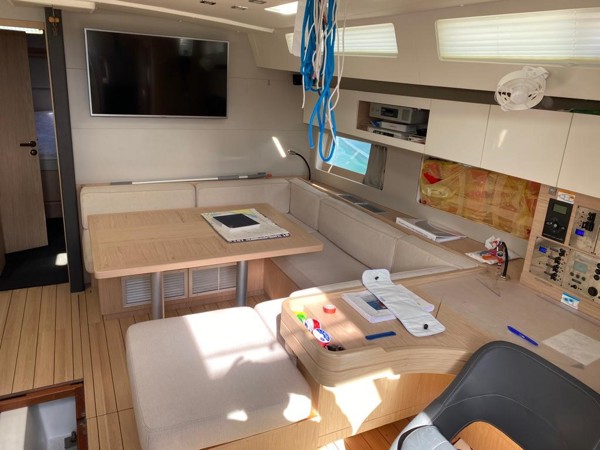 2018 BENETEAU OCEANIS 55.1