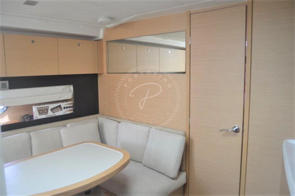 2009 BENETEAU MONTE CARLO 37