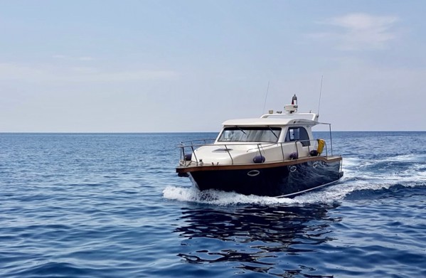 2012 VIKING MARIN 34 SEDAN