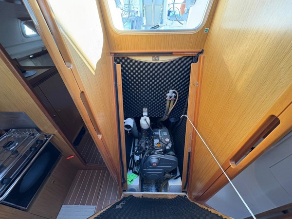 2008 JEANNEAU 42 DS 