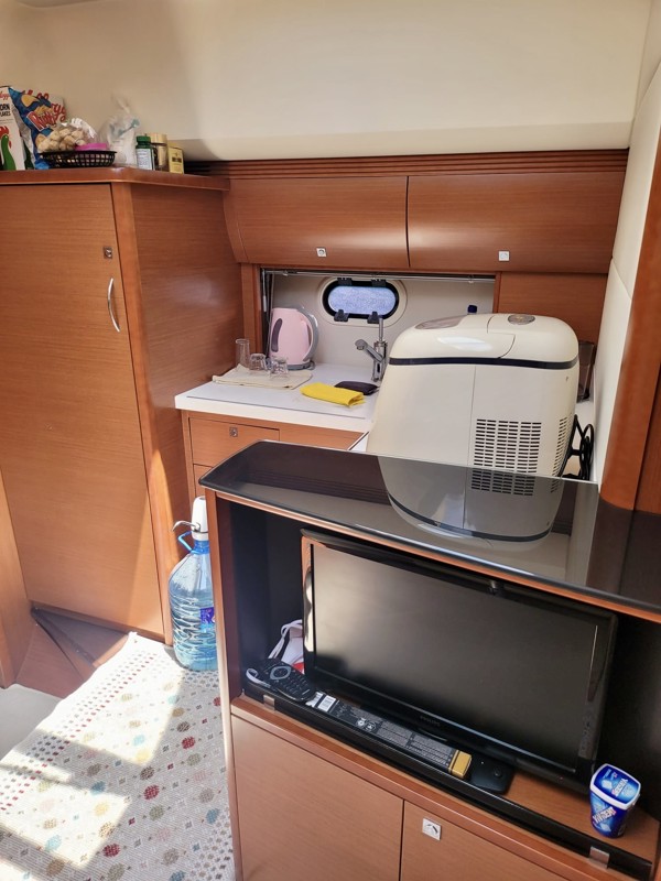 2012 PRESTIGE 440 S
