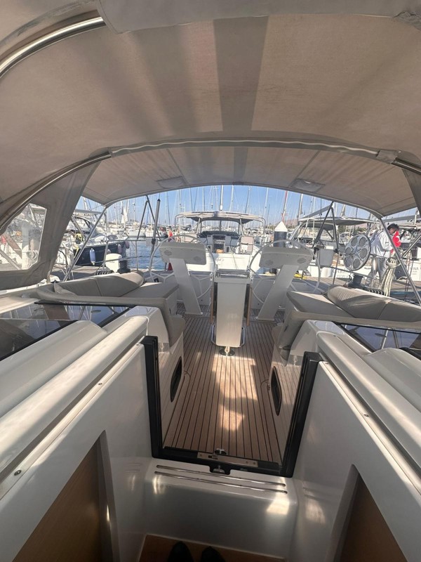 2022 HANSE 458