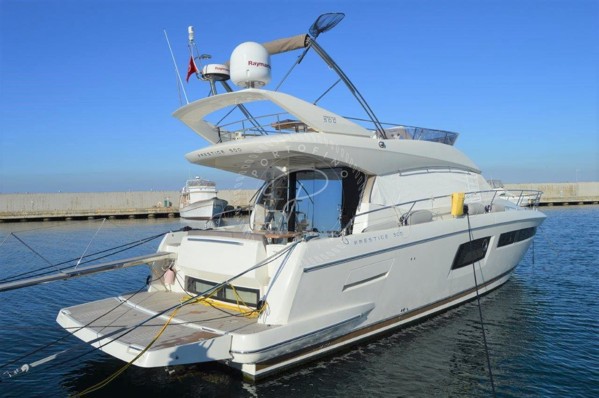 2017 PRESTIGE 500 FLY