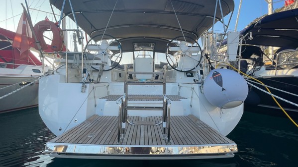 2018 JEANNEAU 51