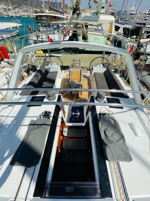 2016 BENETEAU OCEANIS 48