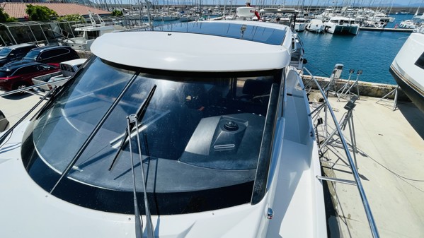 2014 JEANNEAU NC 11