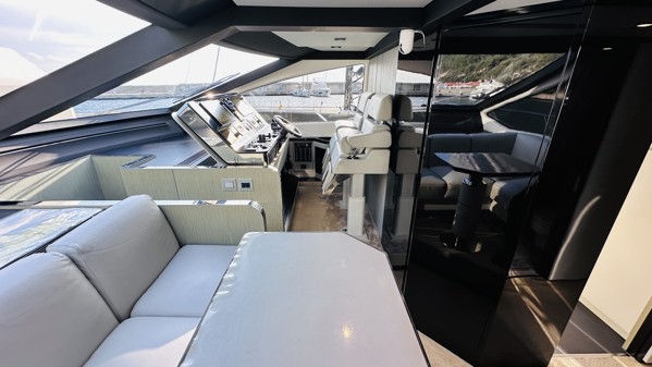 2018 AZIMUT 80