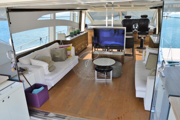2011 ABSOLUTE 70 STY