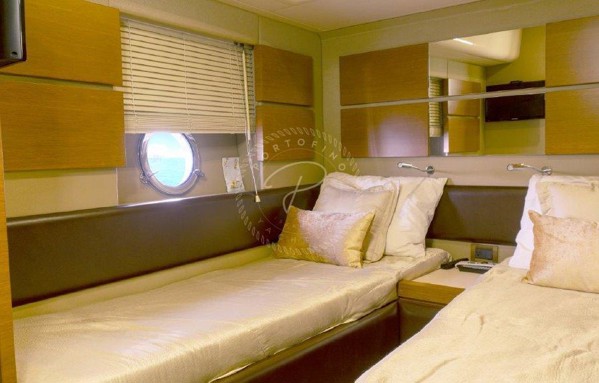 2012 AZIMUT 53 FLY
