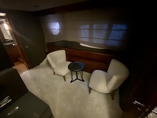 2007 AZIMUT 85
