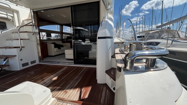 2013 PRINCESS 56 FLY 