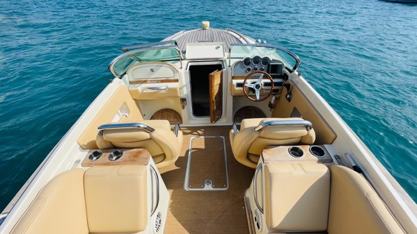 2011 CHRIS CRAFT CORSAIR 25