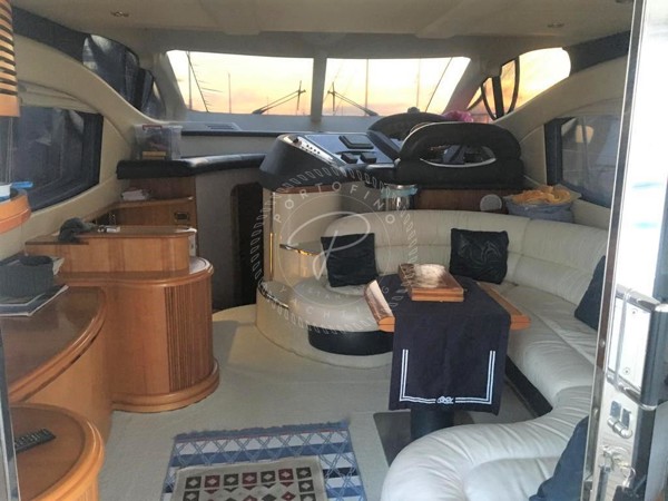2007 AZIMUT 46 FLY