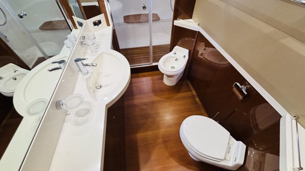 2008 PRINCESS 21M 