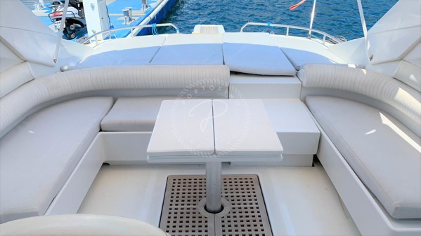 2002 PERSHING 45