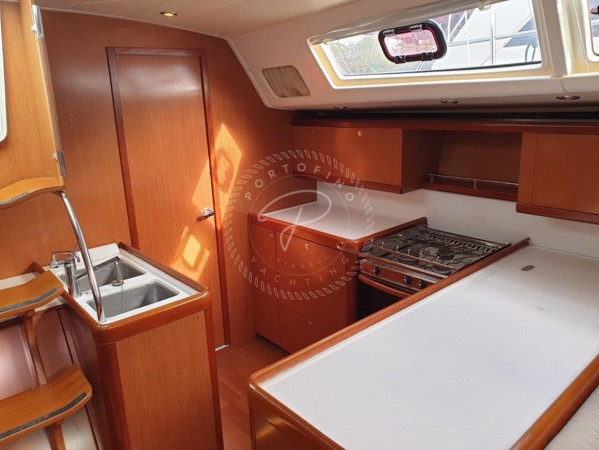 2009 BENETEAU OCEANIS 54