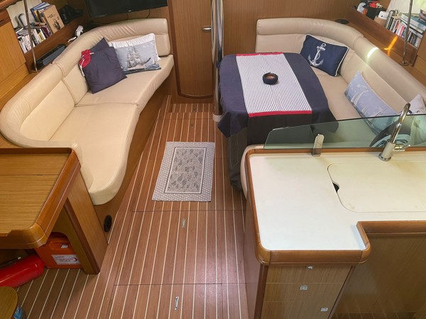 2008 JEANNEAU 42 DS 