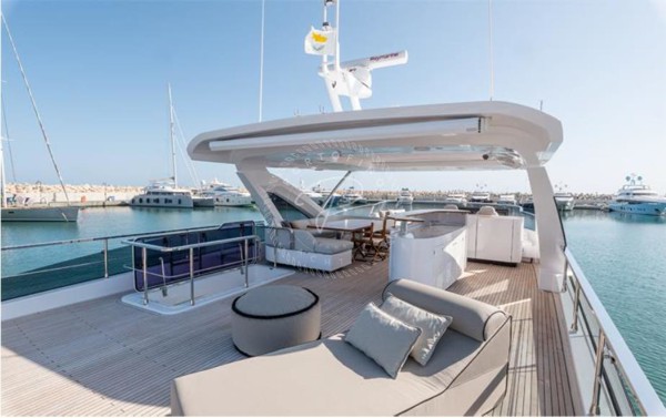 2020 AZIMUT GRANDE 25 METRI