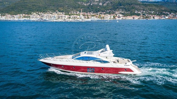 2009 AZIMUT 68S
