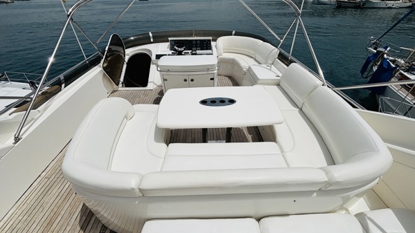 2008 PRINCESS 21M 