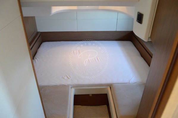 2015 BENETEAU GT 38