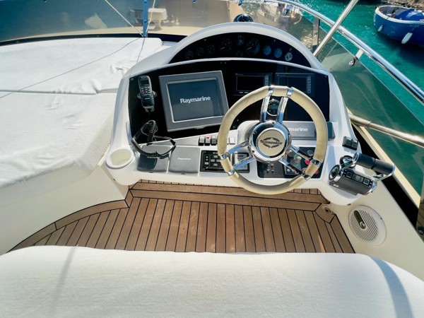 2009 SUNSEEKER MANHATTAN 60