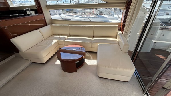 2013 PRINCESS 56 FLY 